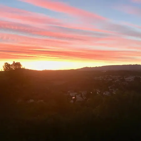 La Bastide Perchee Nocleg ze śniadaniem 3*
